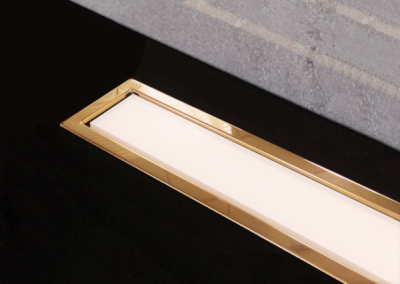 Душевой лоток Pestan Confluo Premium White Glass Line 30 Gold