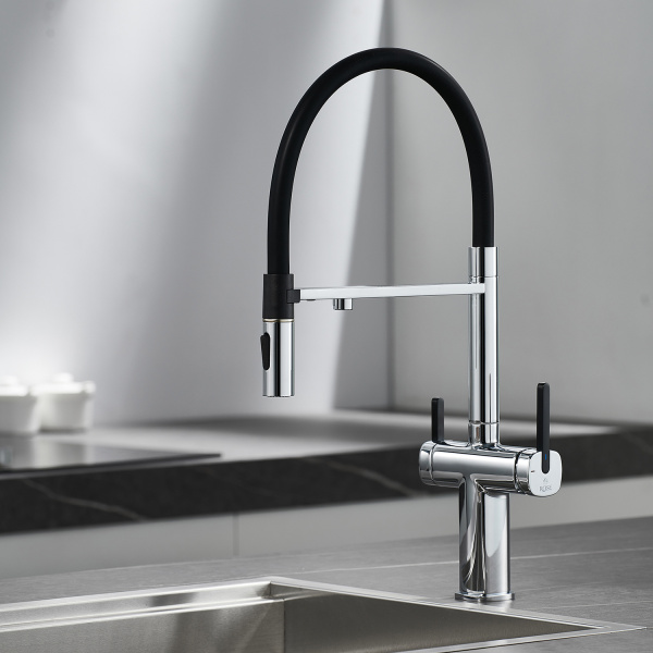 Смеситель для кухни под фильтр с гибким изливом Rose R358