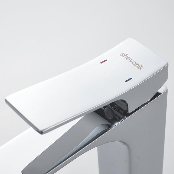 Смеситель для умывальника Shevanik S6101 Смеситель для умывальника Shevanik S6101