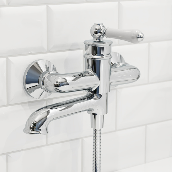 Смеситель для ванны с душем Iddis Oxford OXFSB02i02