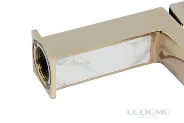 Смеситель для кухни Ledeme L1073G Смеситель для кухни Ledeme L1073G