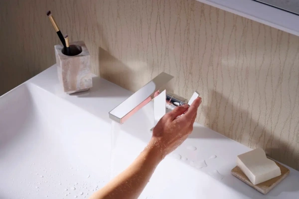 Смеситель Hansgrohe Tecturis 73020000