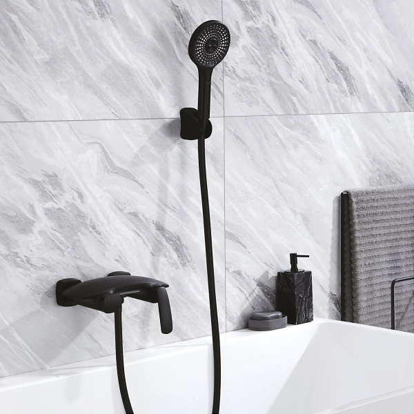 Смеситель для ванны с душем Rose R1102H