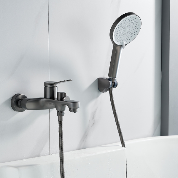 Смеситель для ванны с душем Shevanik S6202T Смеситель для ванны с душем Shevanik S6202T