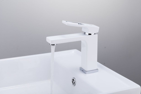 Смеситель для умывальника Gerhans K11027W