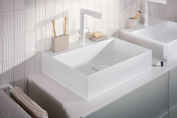 Смеситель Hansgrohe Finoris 76063700