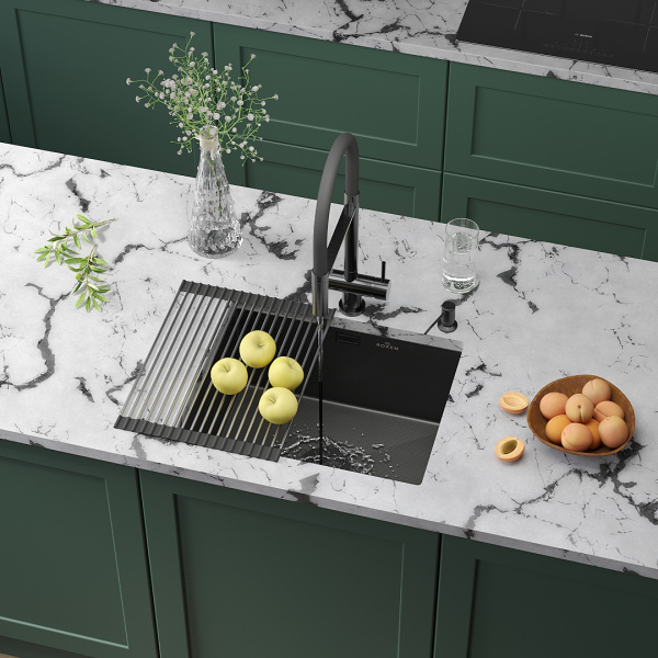 Кухонная мойка Roxen Uno 55х45 (PVD графит) декор с ролл-матом и дозатором