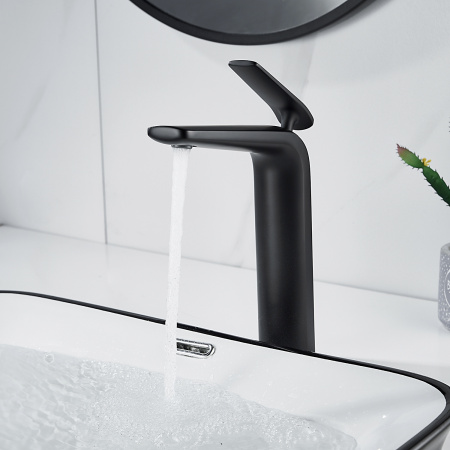 Смеситель для умывальника Rose R3911H